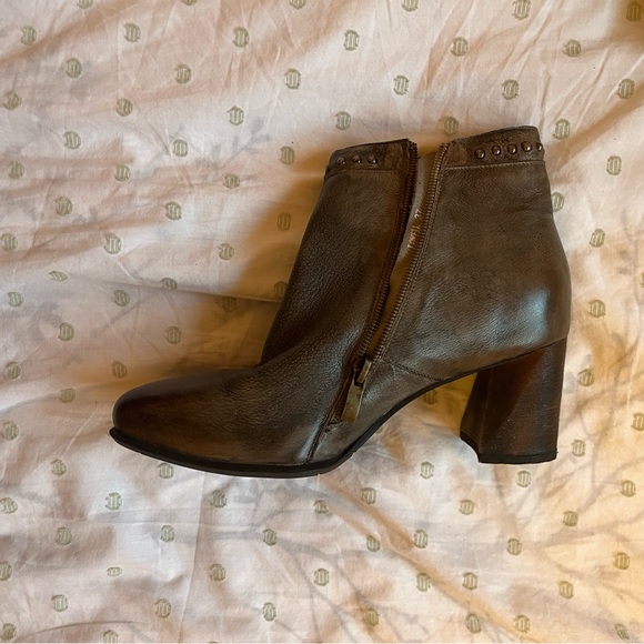 L'ATISTE Shoes - L'ATISTE Brown Ankle Booties with Studded Detail